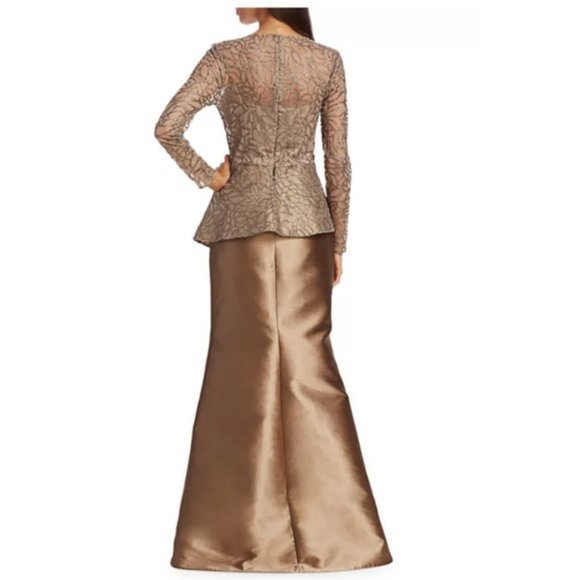 Teri Jon Lace & Gazar A-line Champagne Gown. - Picture 4 of 5